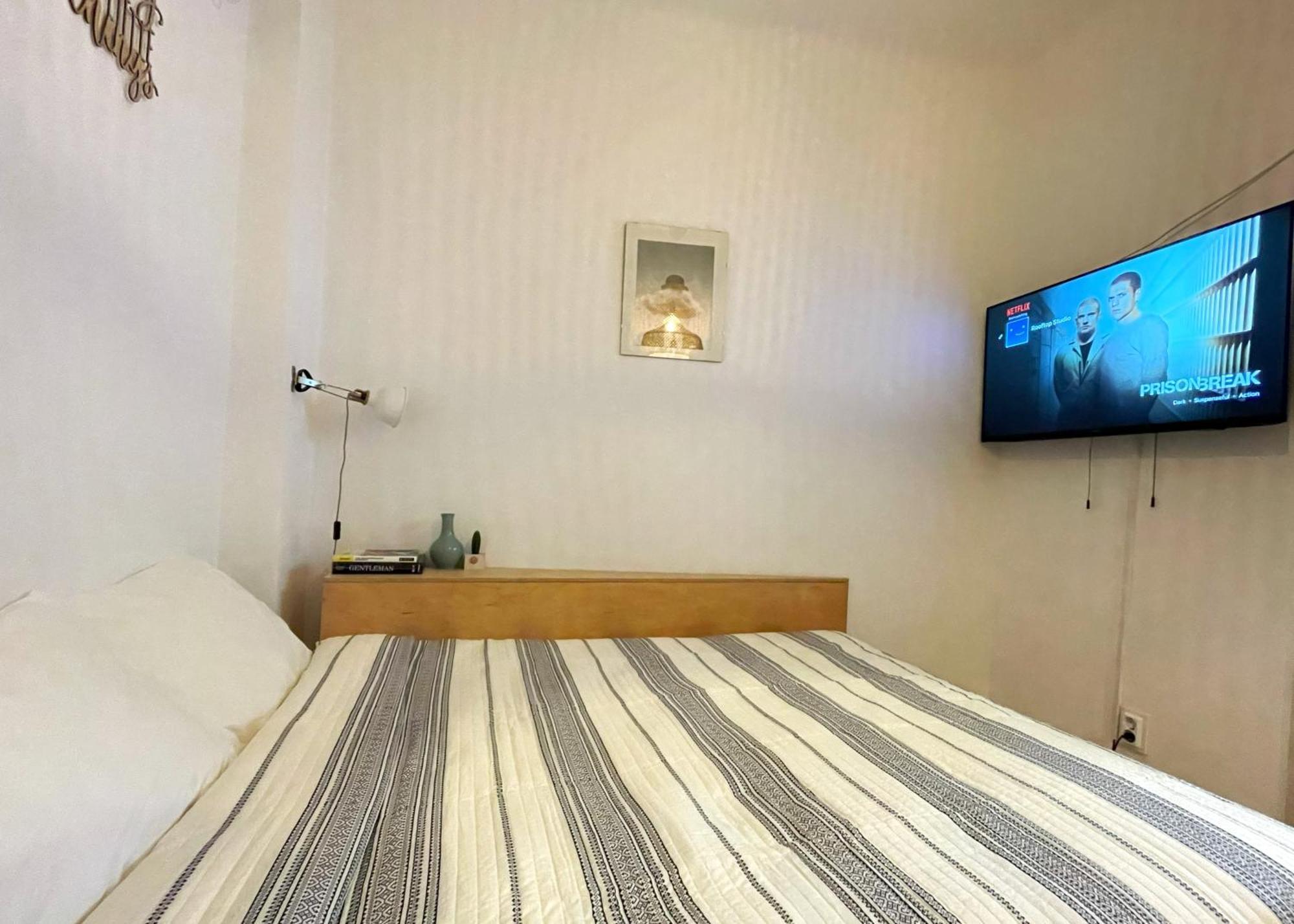 Rooftop Studio In The Heart Of Bucharest W Netflix Экстерьер фото